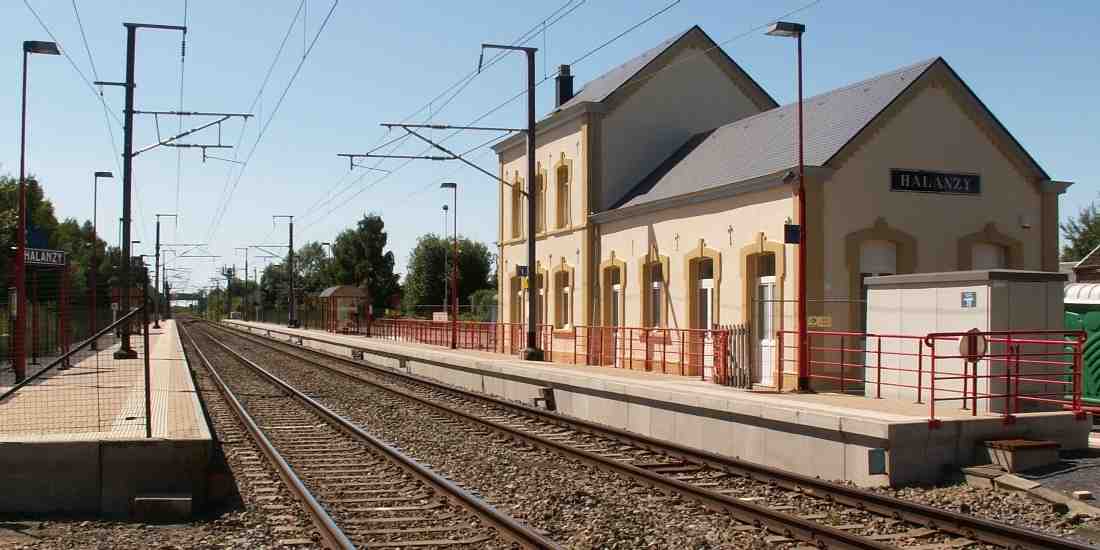 sncb, gare, halanzy